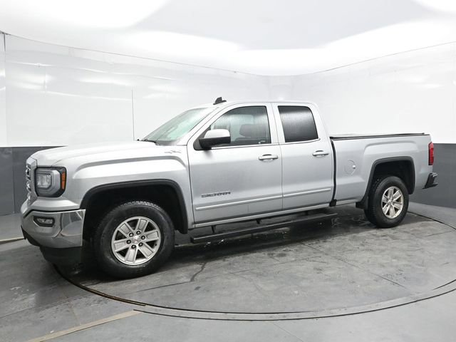 Used 2018 GMC Sierra 1500 SLE w/ SLE Value Package AWD/4WD image 3