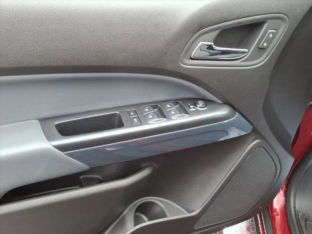 Used 2018 Chevrolet Colorado Z71 image 12