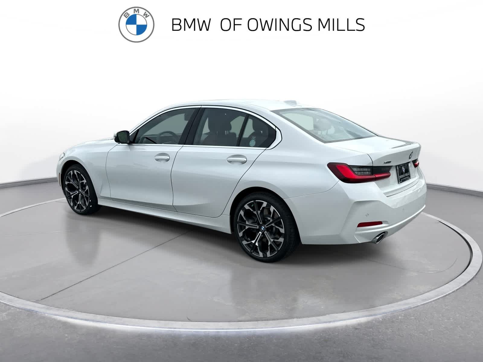 New 2026 BMW 330i xDrive Sedan w/ Premium Package AWD/4WD image 6
