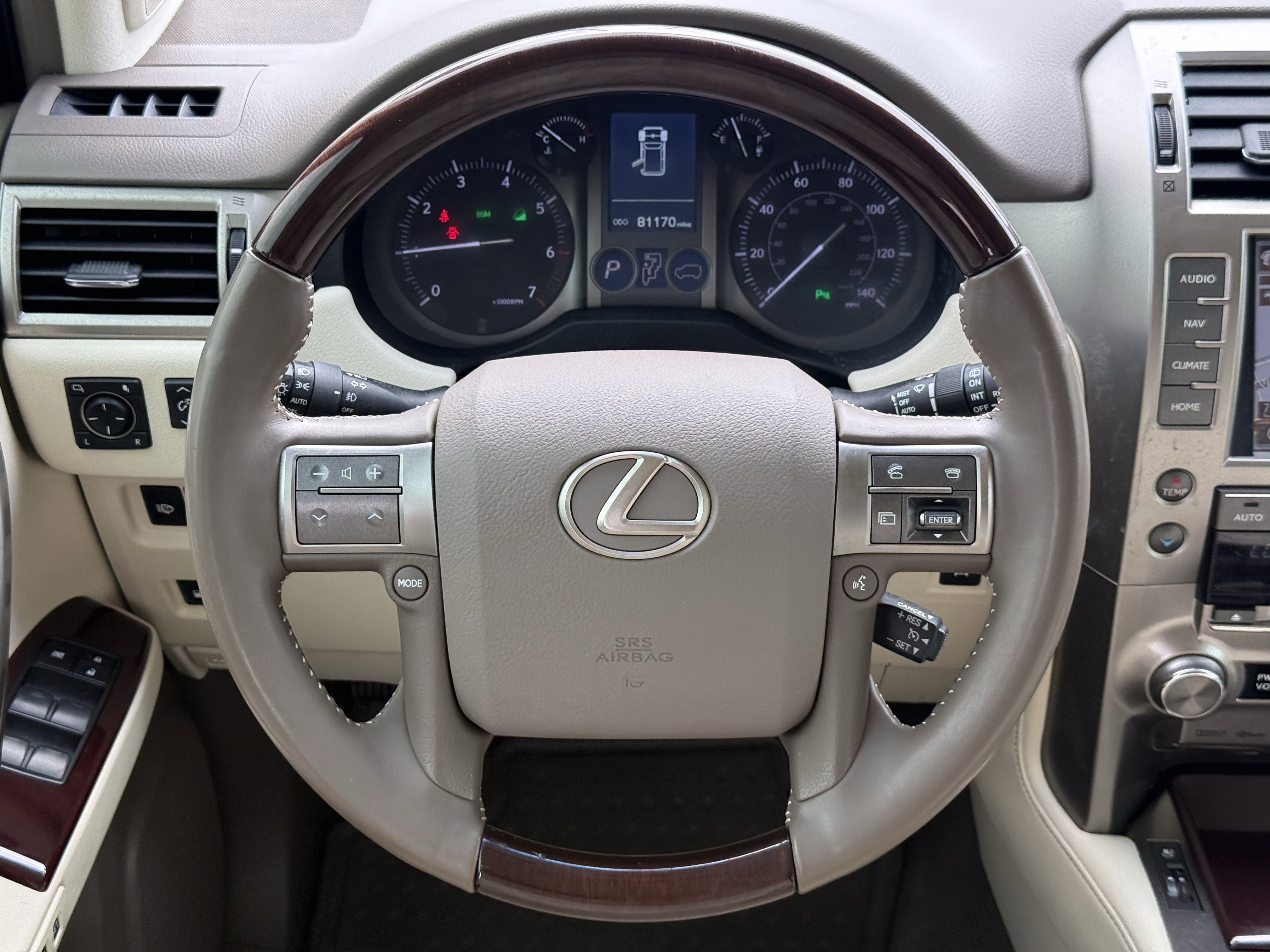 Used 2019 Lexus GX 460 Premium w/ Premium Package AWD/4WD image 15