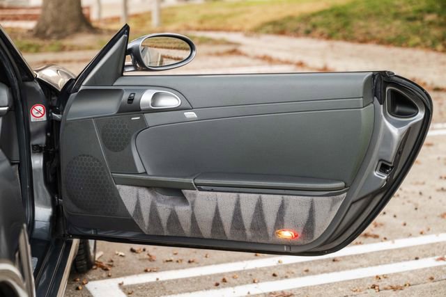 Used 2005 Porsche Boxster S image 46