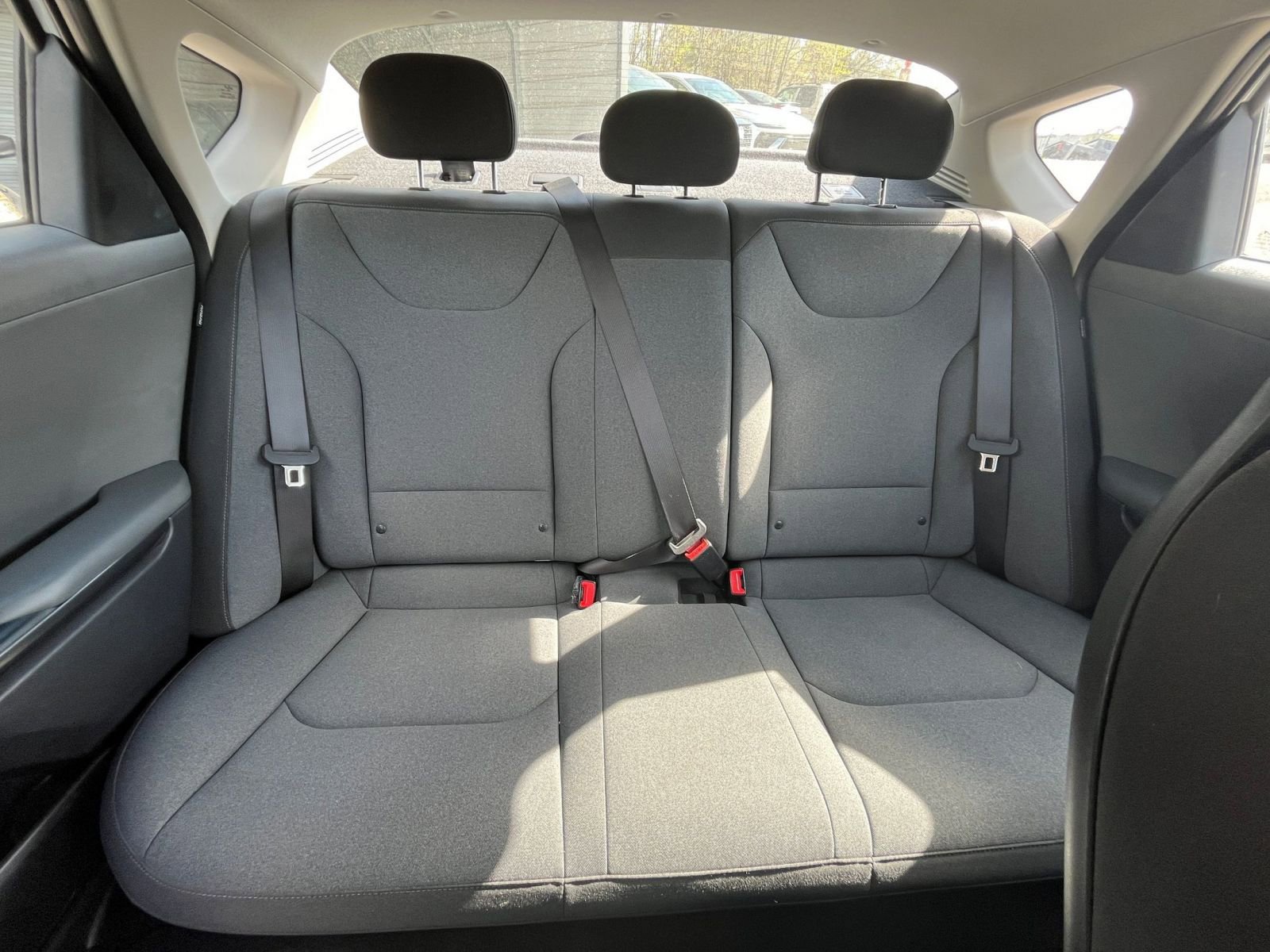 Used 2025 Kia K4 LXS FWD image 36