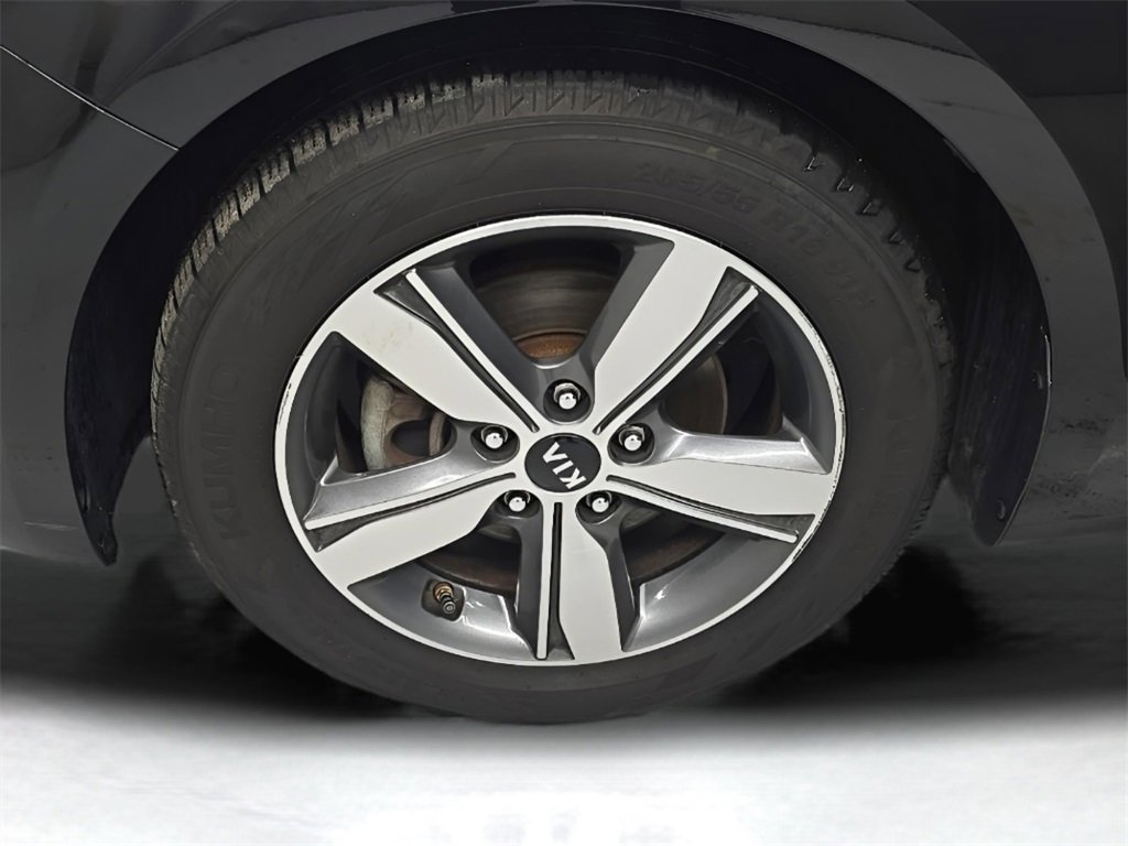 Used 2018 Kia Forte S image 29