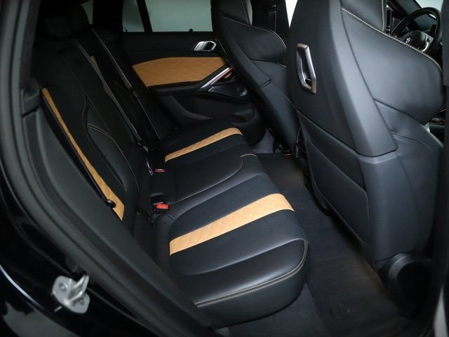 Used 2025 BMW X6 M Competition w/ Executive Package AWD/4WD image 32