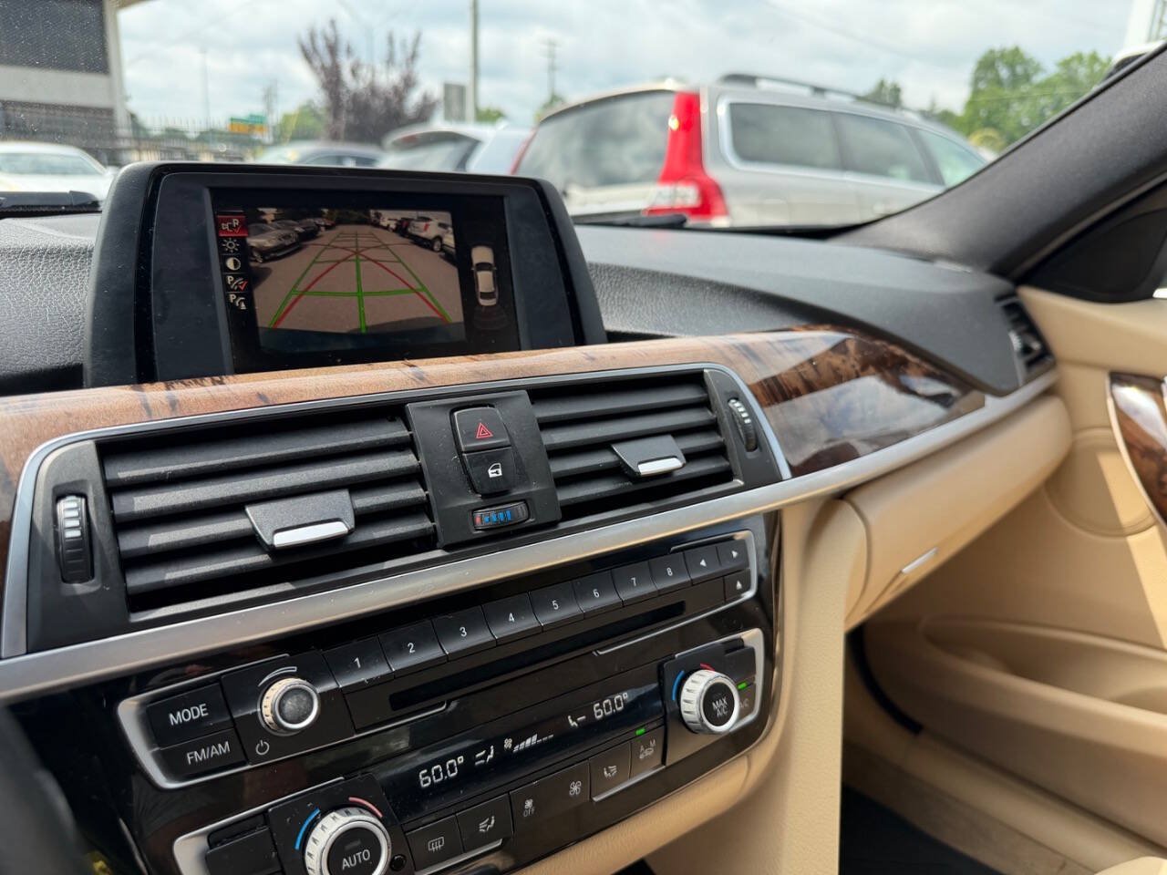 Used 2016 BMW 328i Sedan RWD image 21