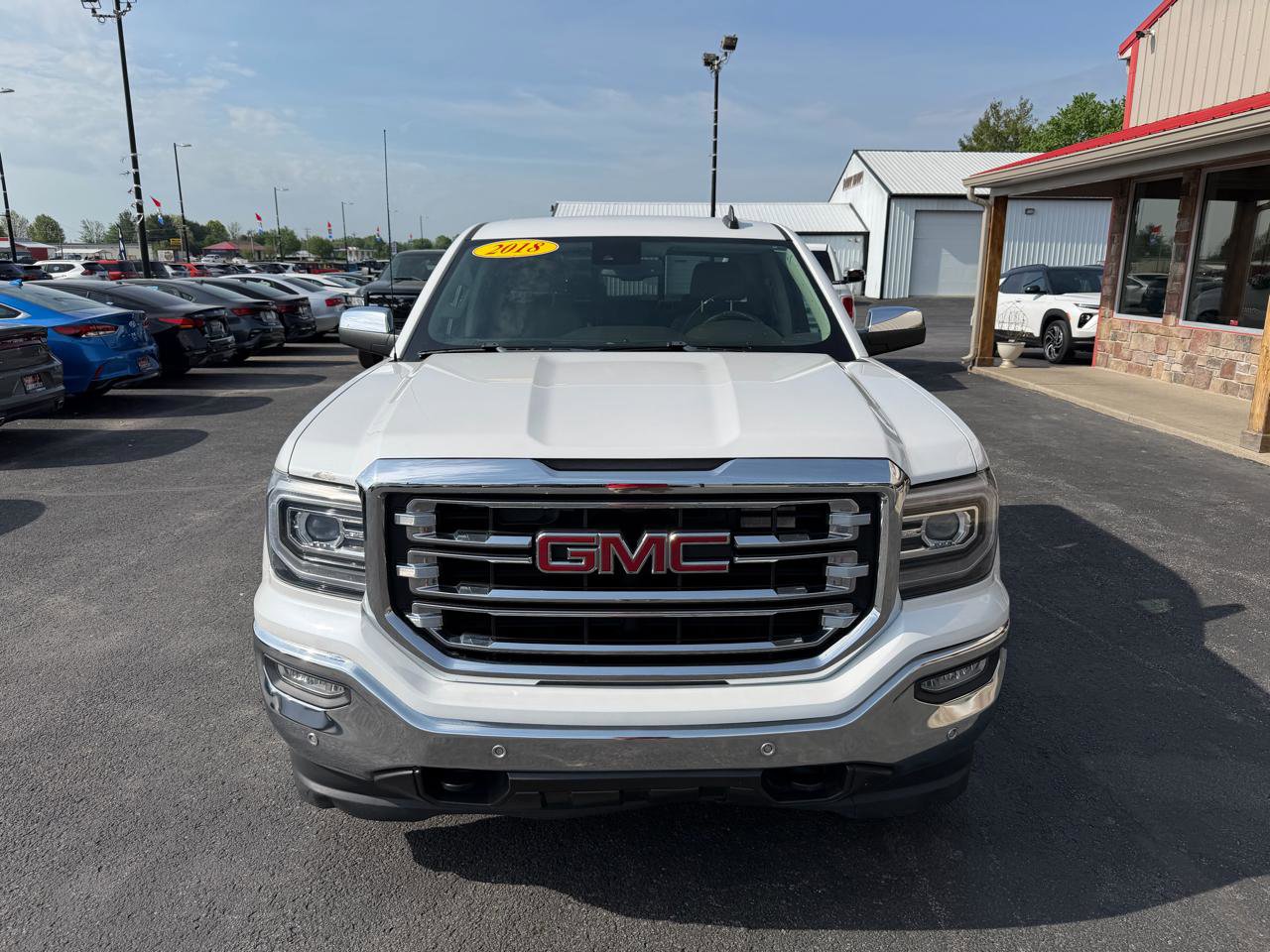 Used 2018 GMC Sierra 1500 SLT AWD/4WD image 9