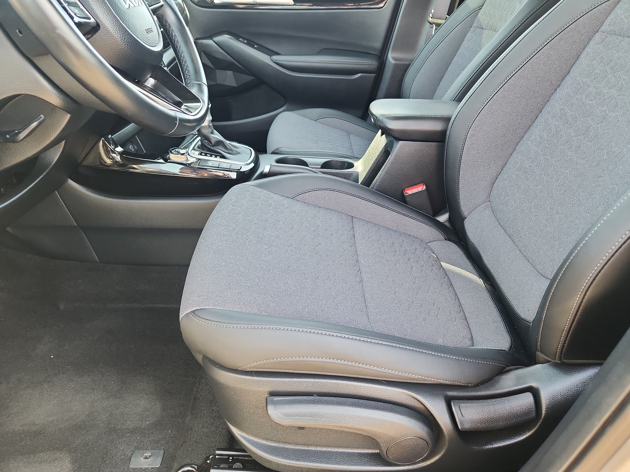 Used 2024 Kia Seltos S AWD/4WD image 10