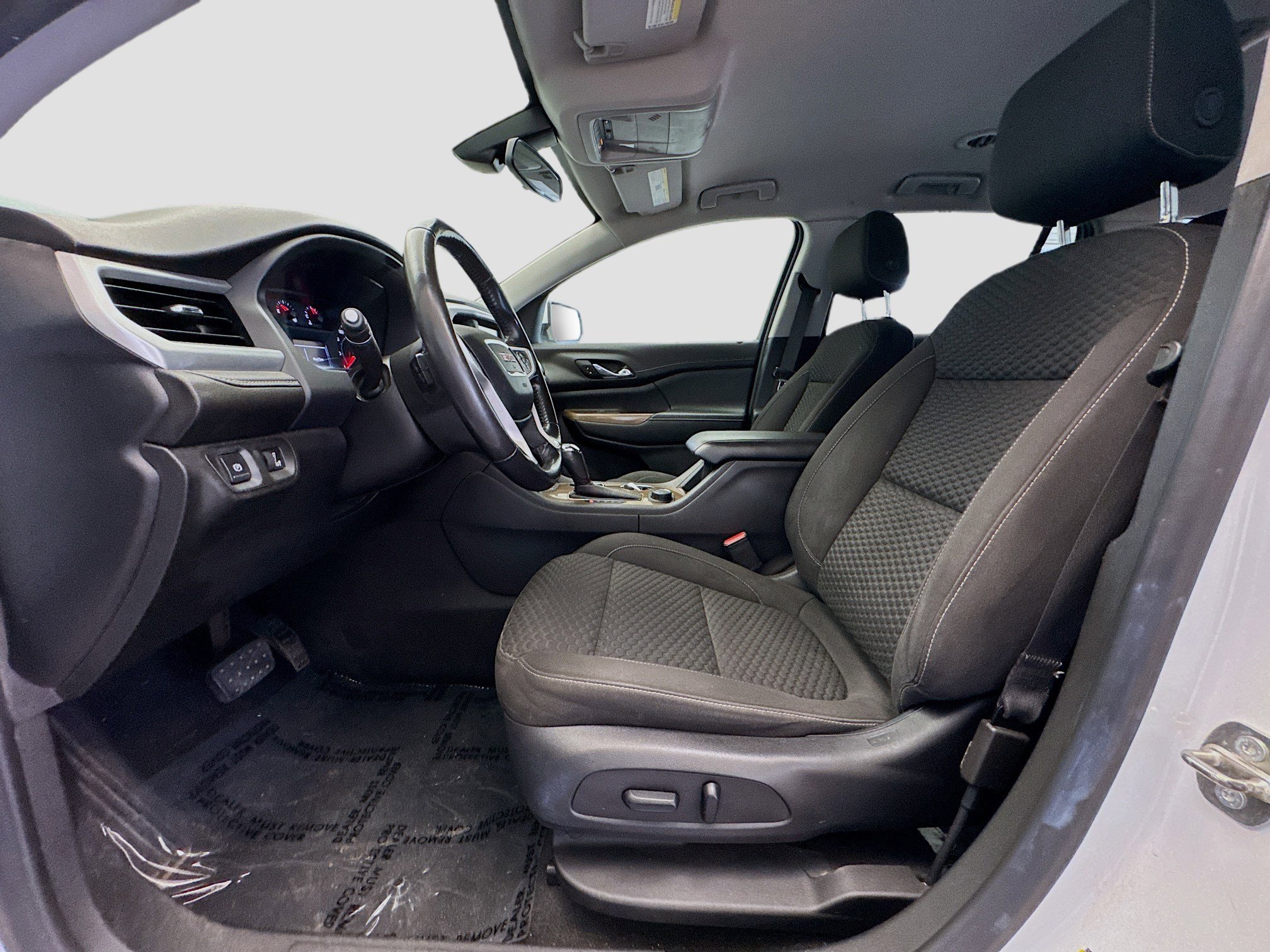 Used 2019 GMC Acadia SLE image 12