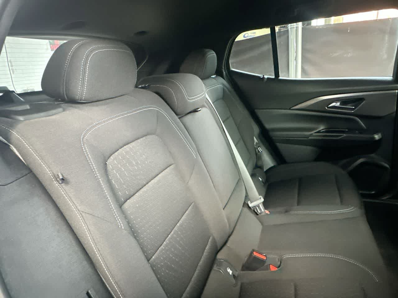 Used 2025 Chevrolet Equinox EV LT FWD image 26