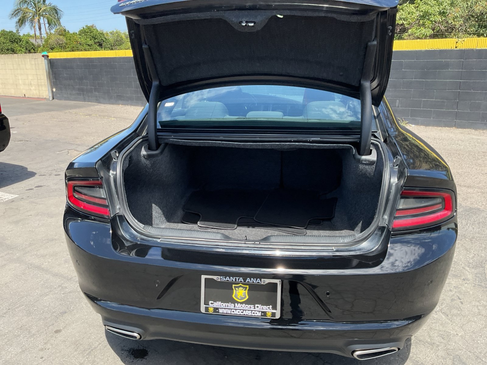 Used 2023 Dodge Charger SXT RWD image 24