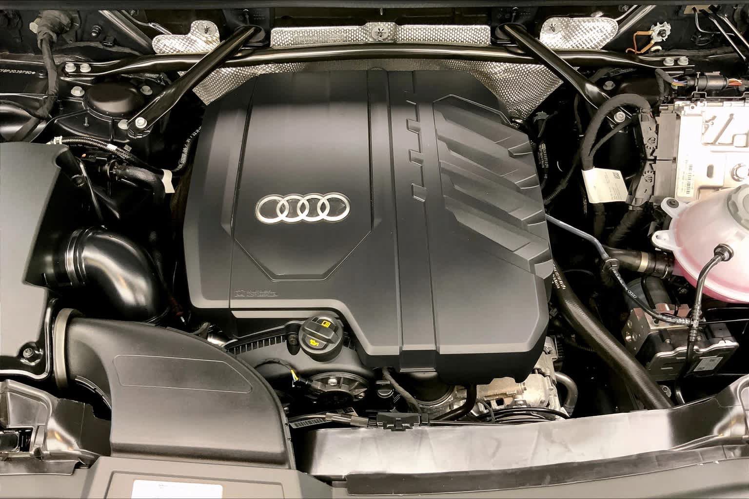 Used 2023 Audi Q5 2.0T Premium Plus w/ Premium Plus Package AWD/4WD image 31