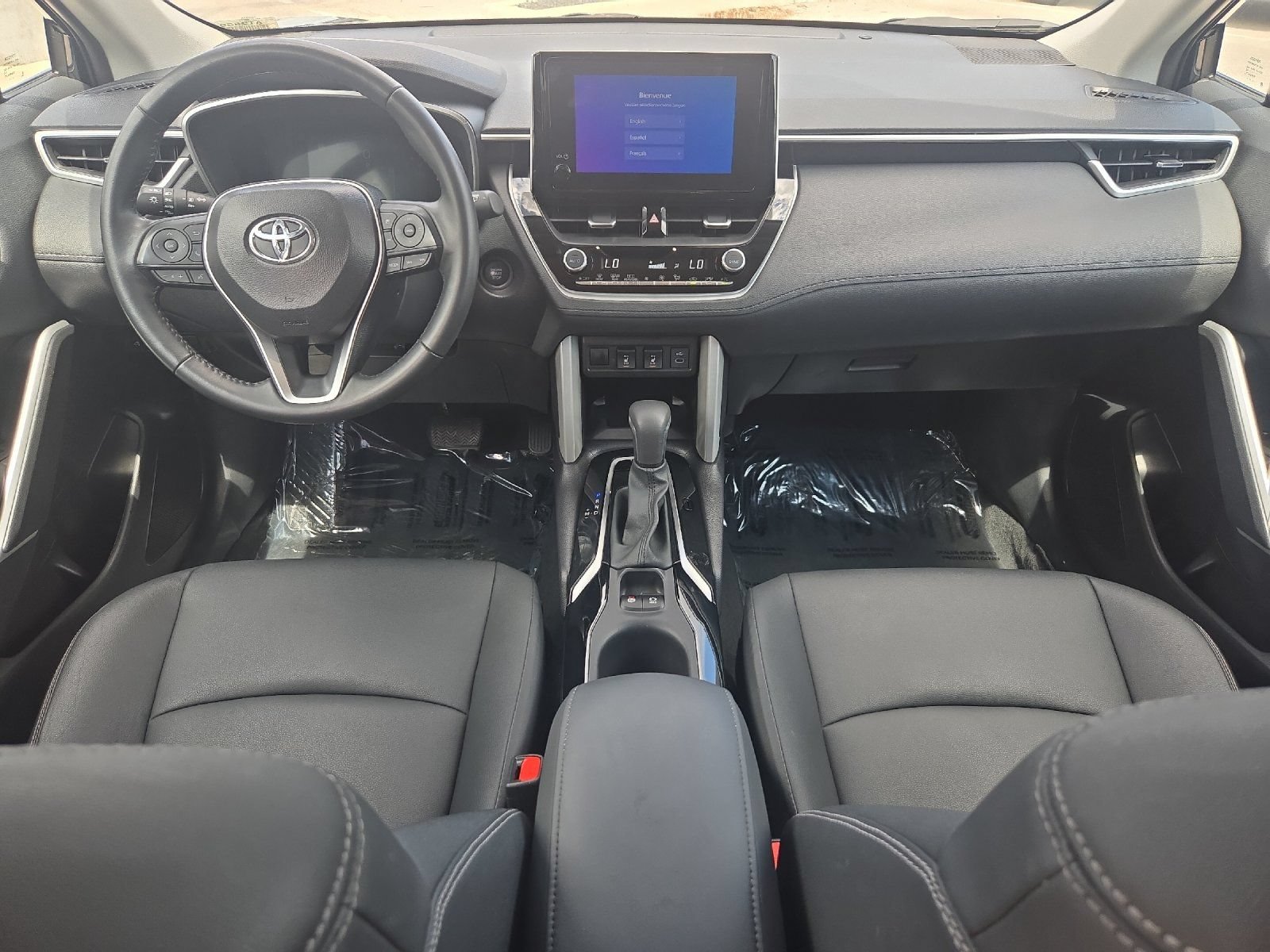 Certified 2025 Toyota Corolla Cross XLE FWD image 12