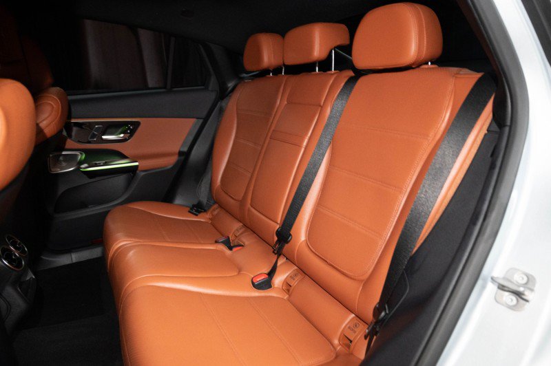 New 2027 Mercedes-Benz GLC 300 4MATIC image 14