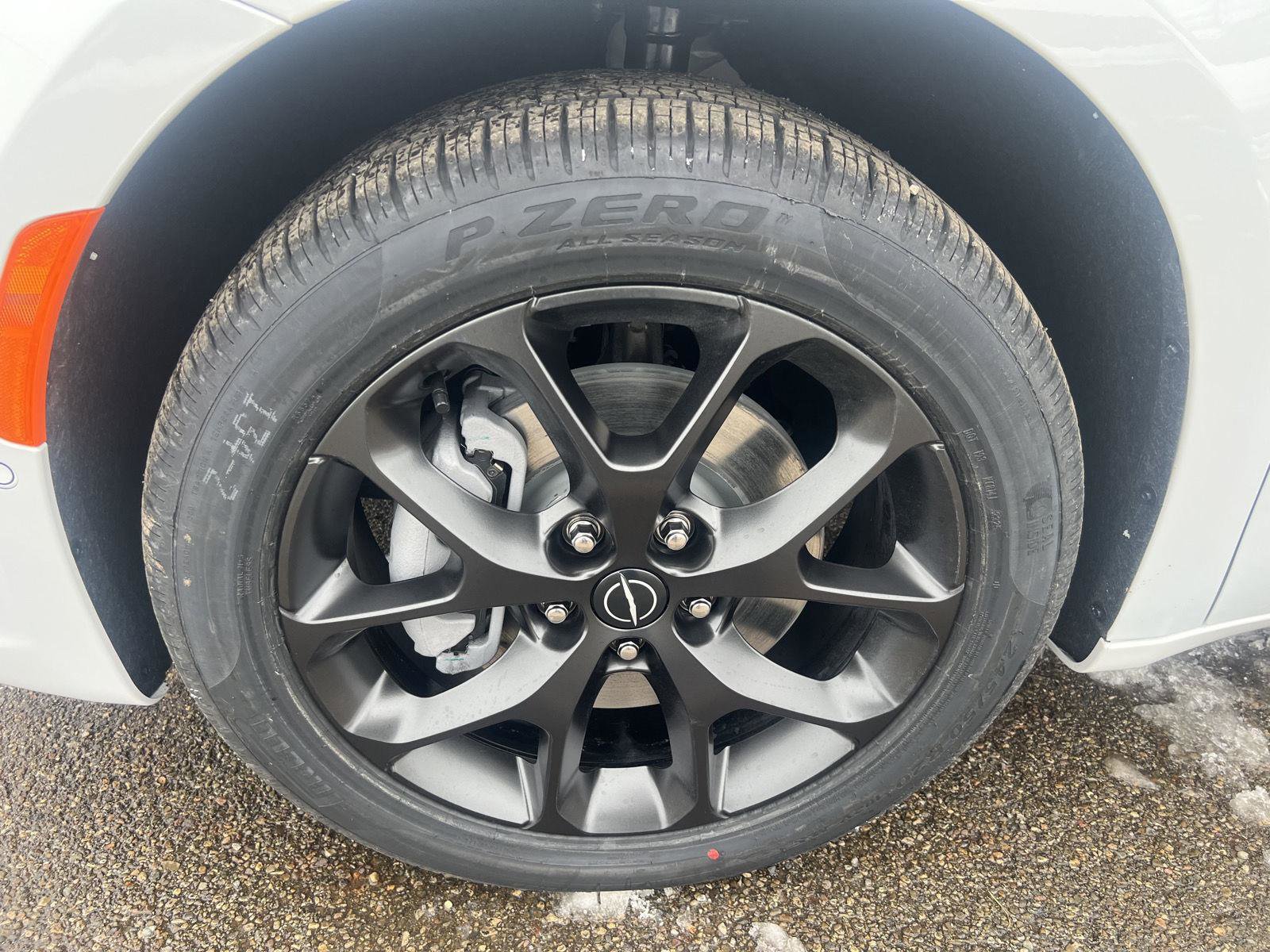 New 2026 Chrysler Pacifica Select w/ S Appearance Package image 42