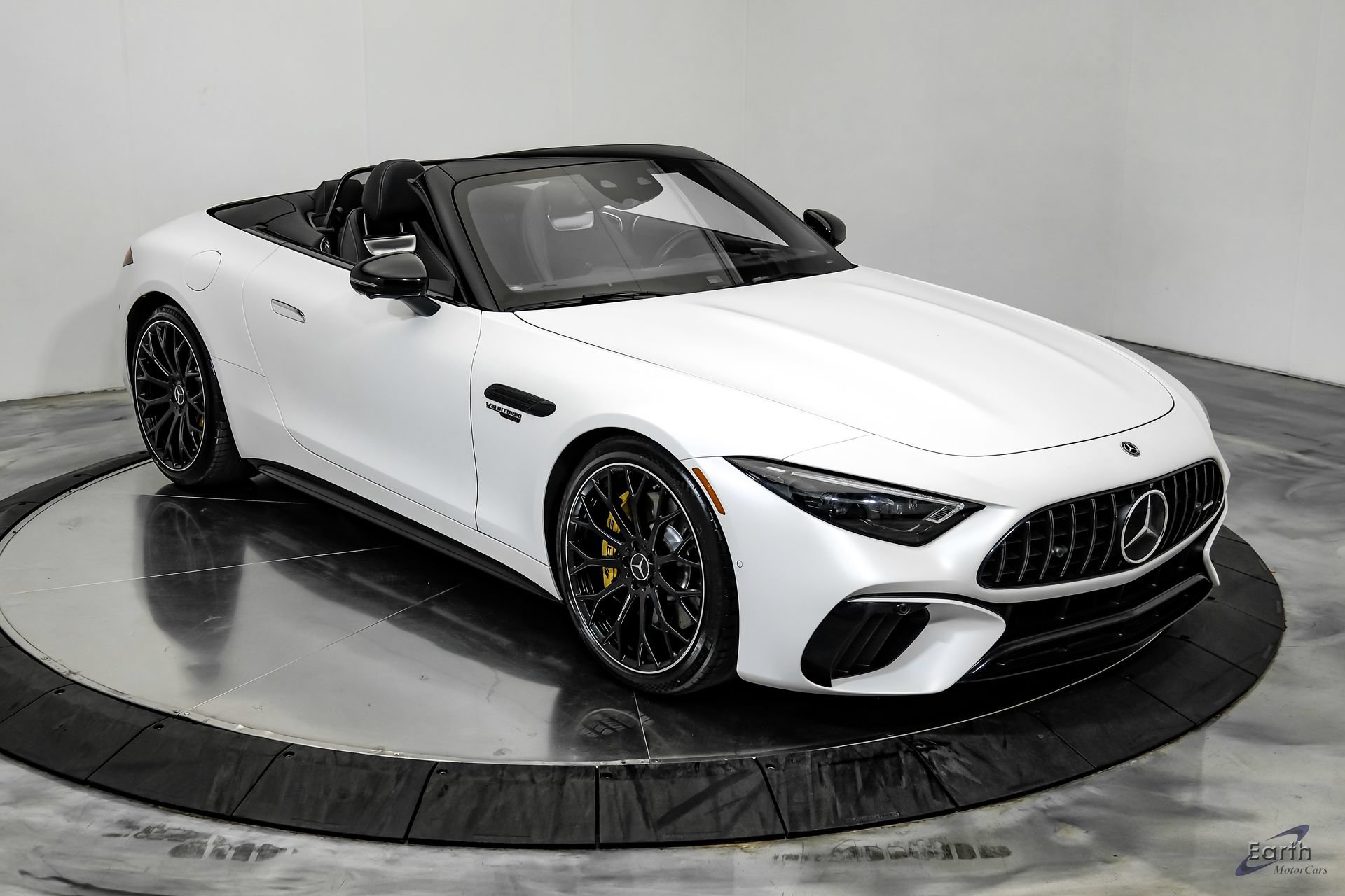 Used 2022 Mercedes-Benz SL 63 AMG 4MATIC image 25