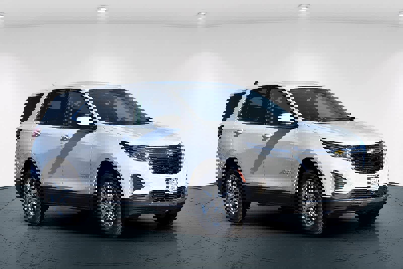 Used 2023 Chevrolet Equinox LT image 5