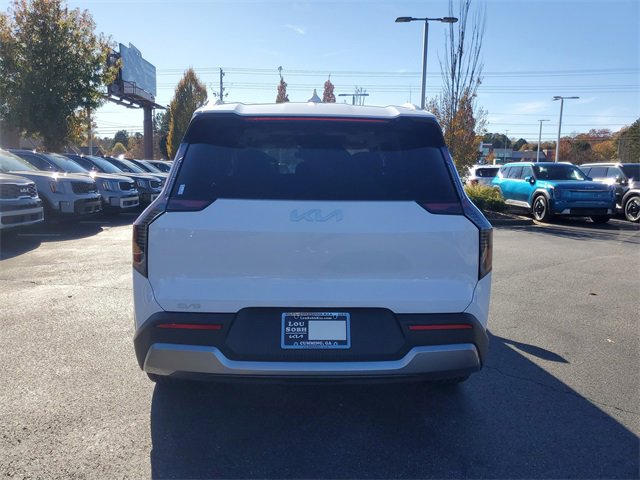 New 2026 Kia EV9 Wind image 5