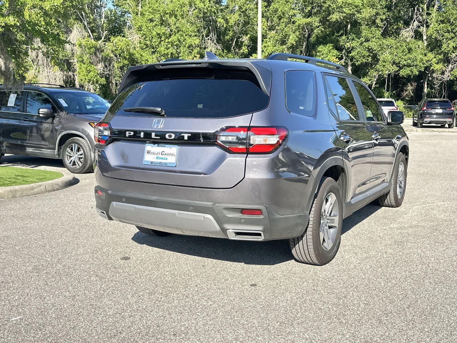 Used 2026 Honda Pilot EX-L image 6