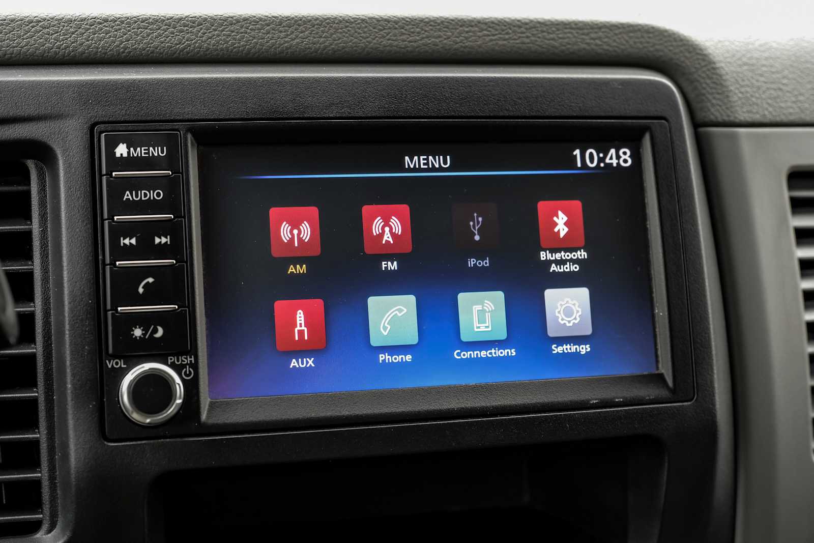 Used 2020 Nissan NV 2500 SV image 25