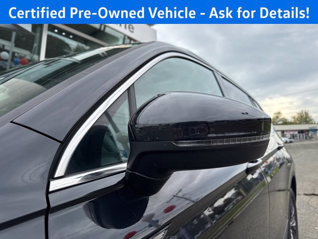 Certified 2024 Volkswagen Tiguan SE w/ Panoramic Sunroof Package AWD/4WD image 24