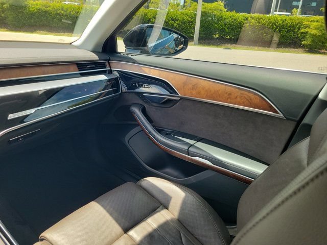 Used 2020 Audi A8 L 4.0T w/ Executive Package AWD/4WD image 15