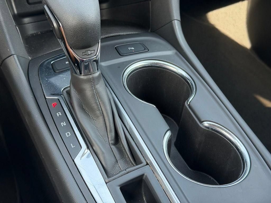 Used 2024 Chevrolet Equinox LT AWD/4WD image 21