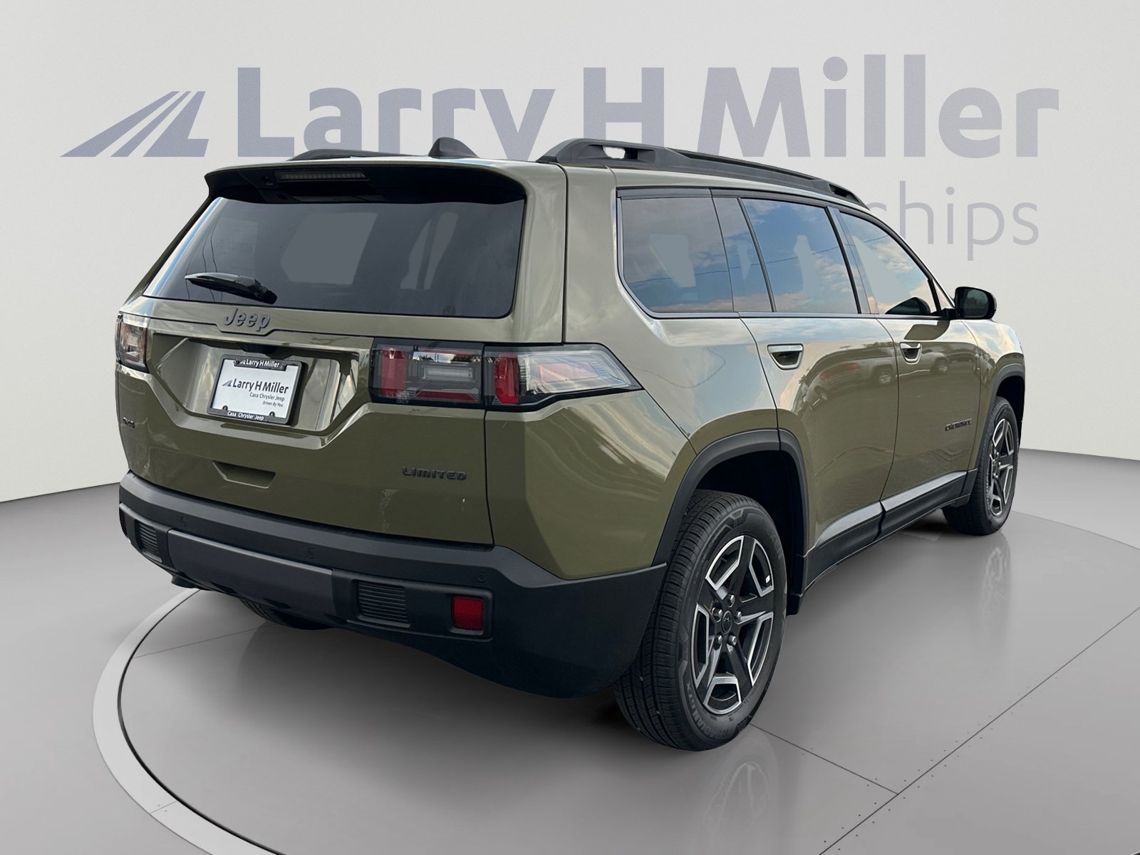 New 2026 Jeep Cherokee Laredo AWD/4WD image 5