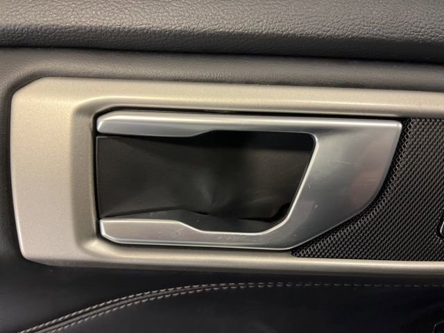 Used 2023 Ford Explorer XLT w/ Equipment Group 202A image 10