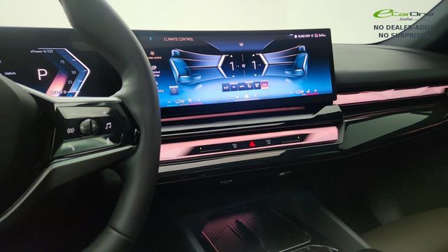 Used 2024 BMW i5 eDrive40i w/ Convenience Package RWD image 45
