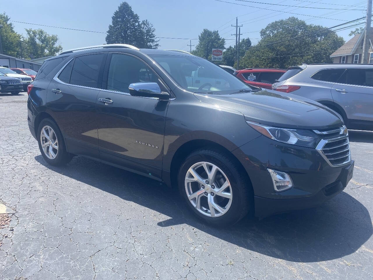 Used 2018 Chevrolet Equinox Premier AWD/4WD image 9