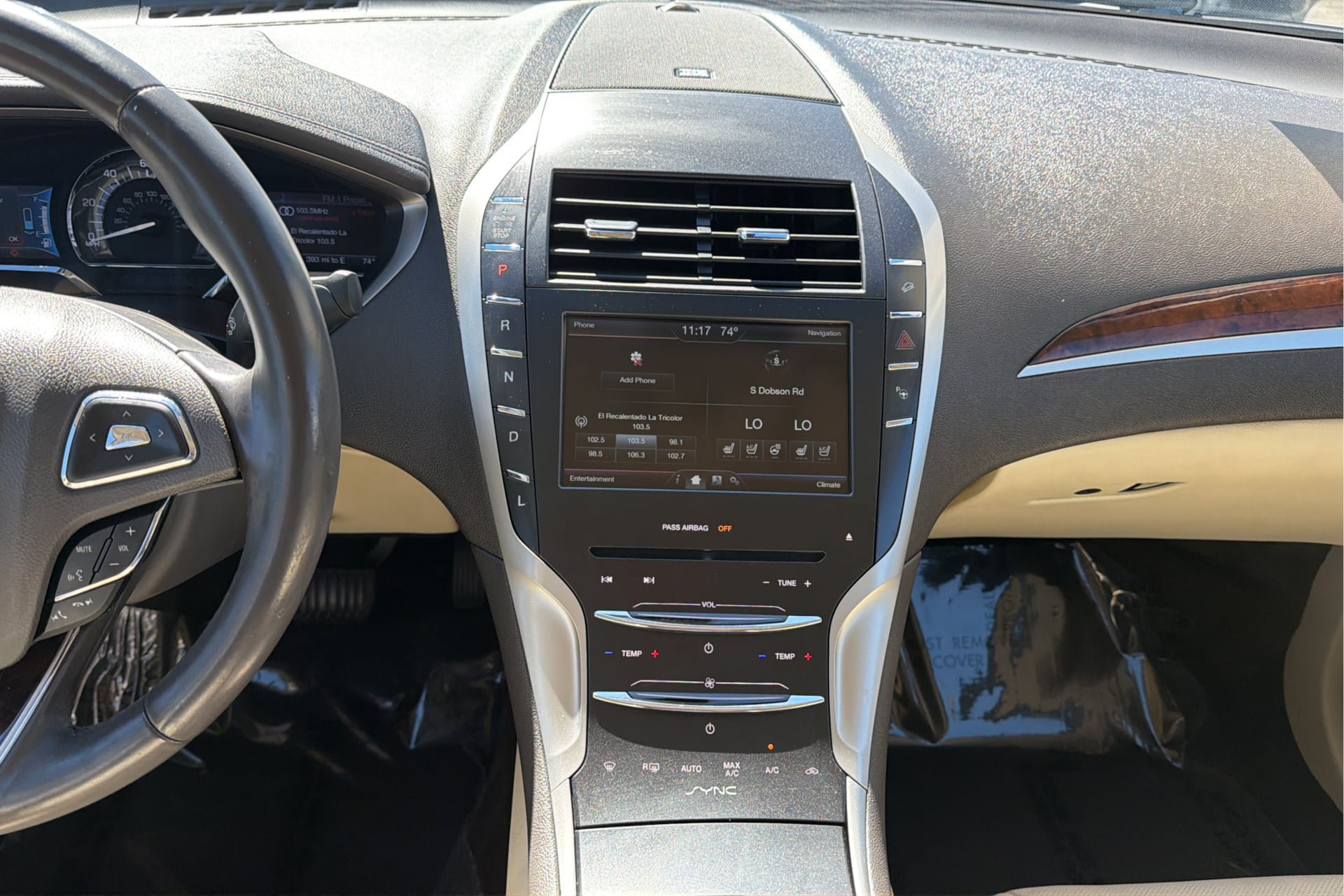 Used 2015 Lincoln MKZ Hybrid w/ Equipment Group 202A Reserve FWD image 15