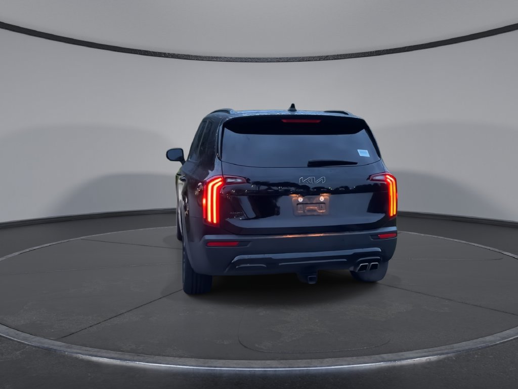 Used 2022 Kia Telluride EX w/ EX Premium Package AWD/4WD image 7