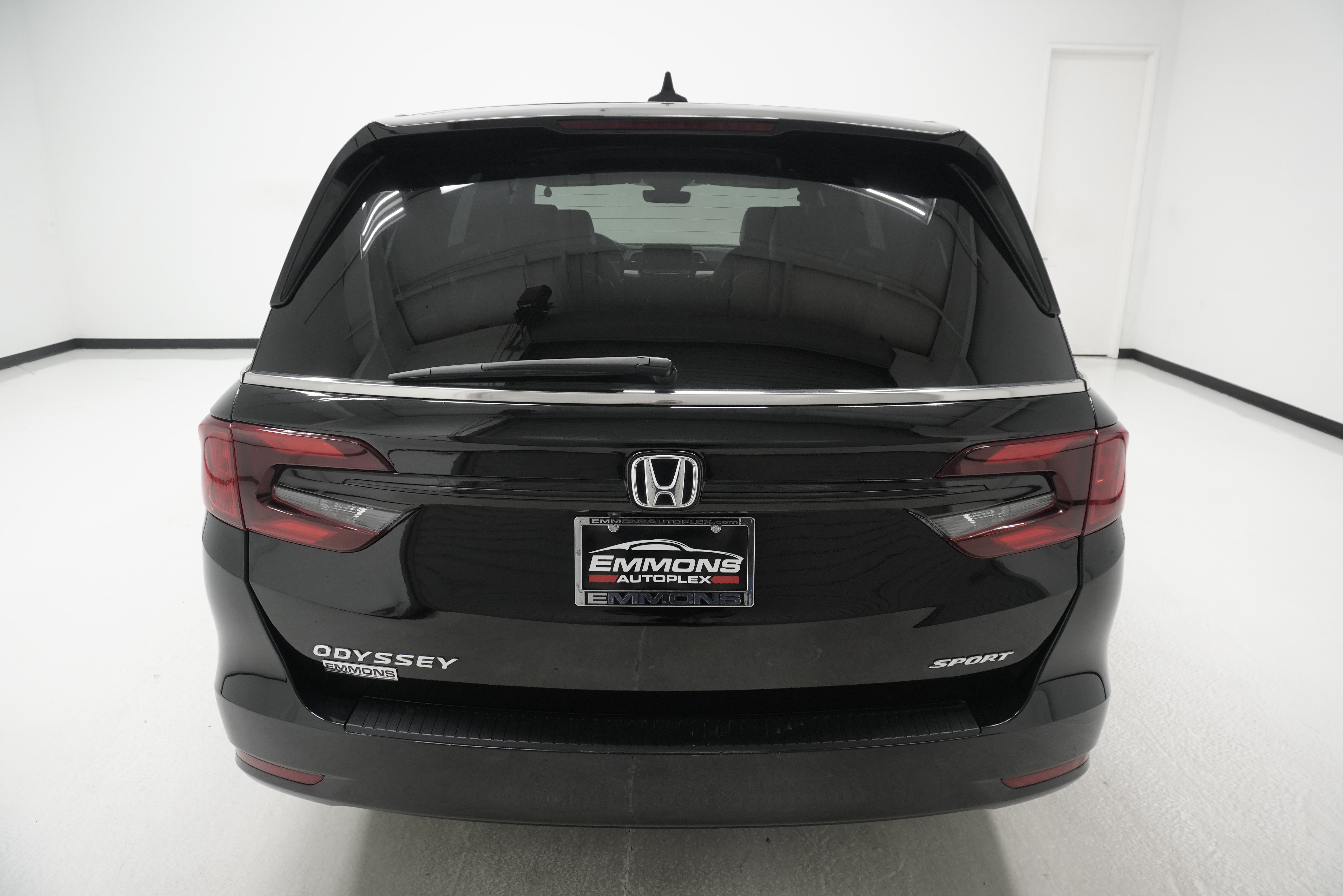 Used 2024 Honda Odyssey Sport image 5