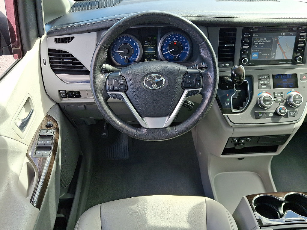 Certified 2020 Toyota Sienna XLE w/ XLE Navigation Package FWD image 12