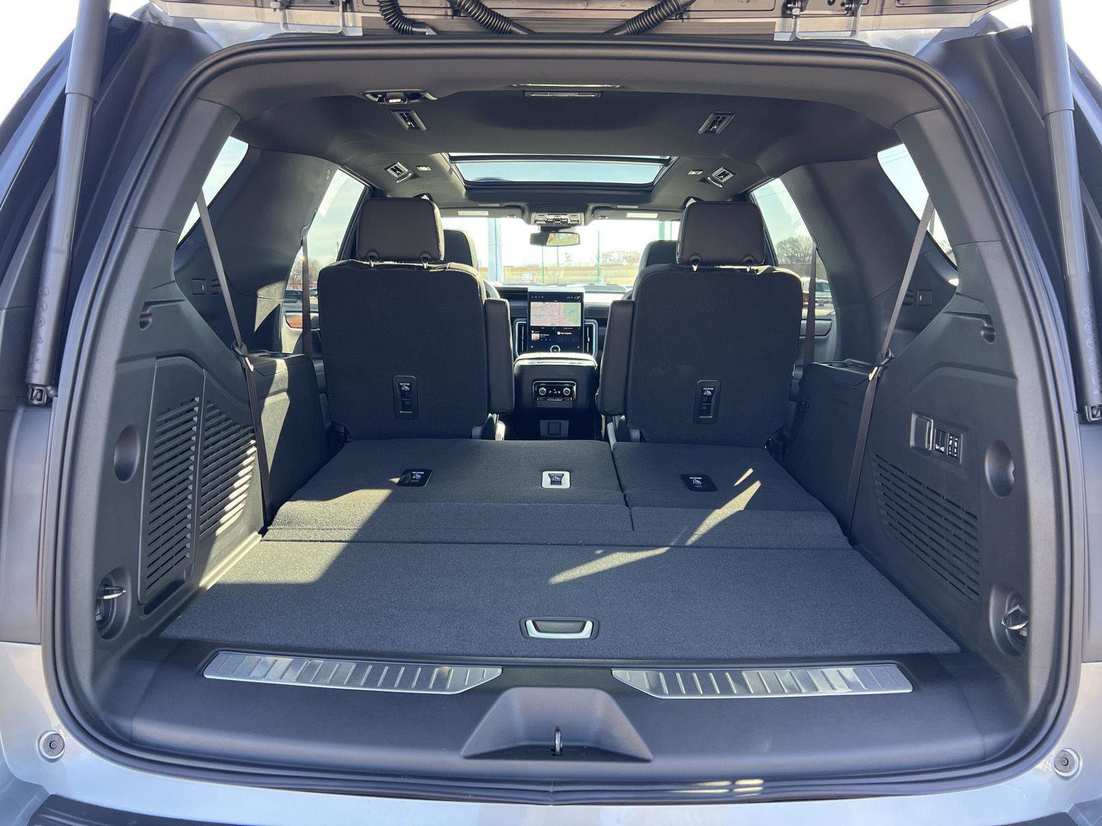 New 2026 GMC Yukon Denali w/ Sun & Power Step Package image 47