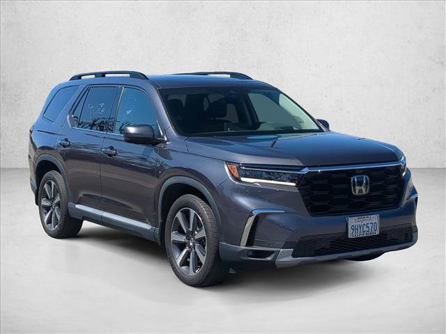 Used 2023 Honda Pilot Elite image 3