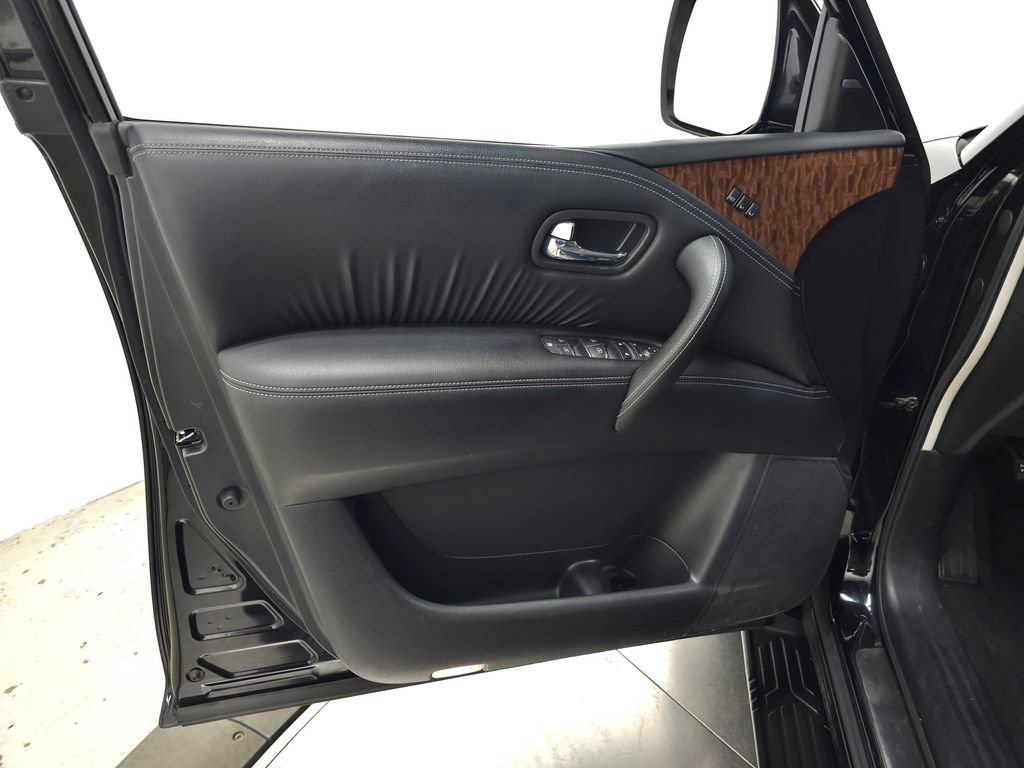 Used 2020 Nissan Armada Platinum w/ Captain's Chairs Package AWD/4WD image 13