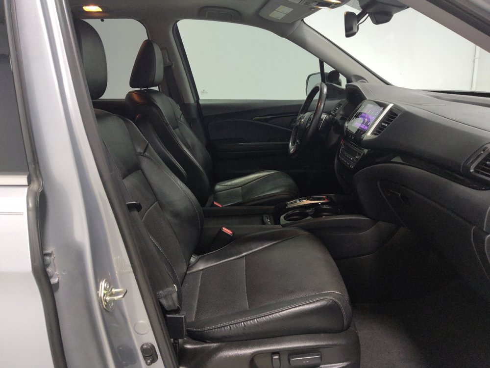 Used 2018 Honda Pilot Elite image 21