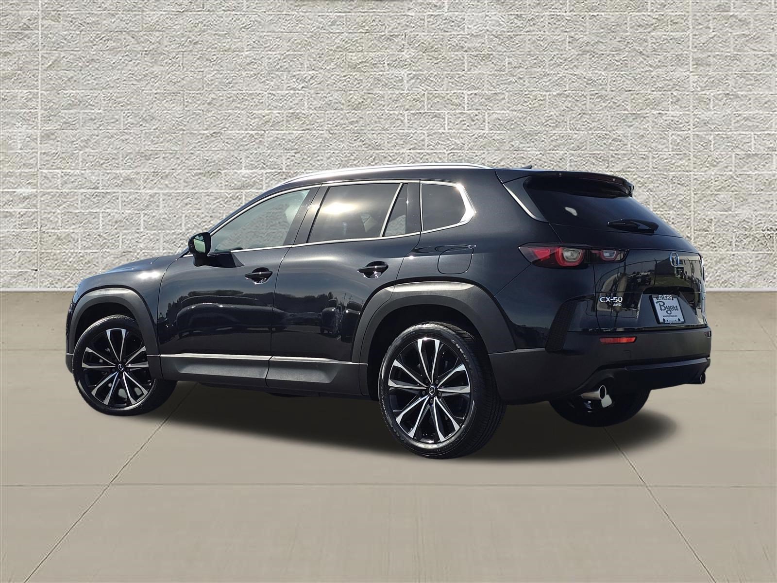 Used 2025 MAZDA CX-50 AWD 2.5 S w/ Cargo Package image 5