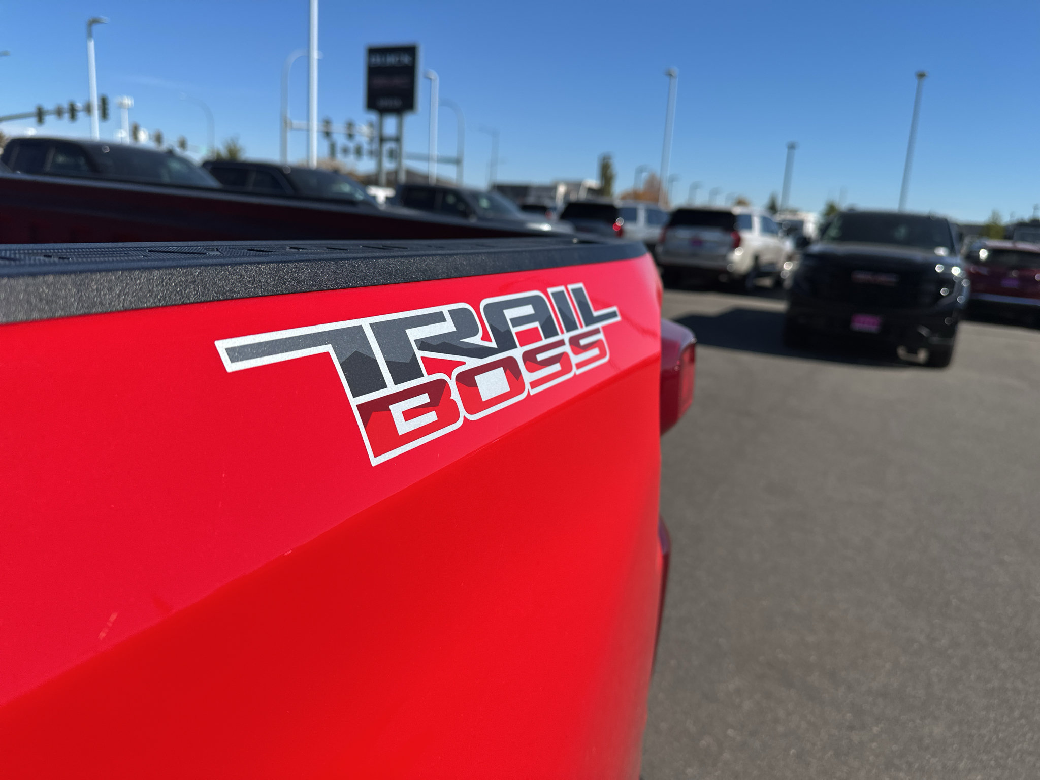 Used 2024 Chevrolet Silverado 1500 LT Trail Boss AWD/4WD image 12