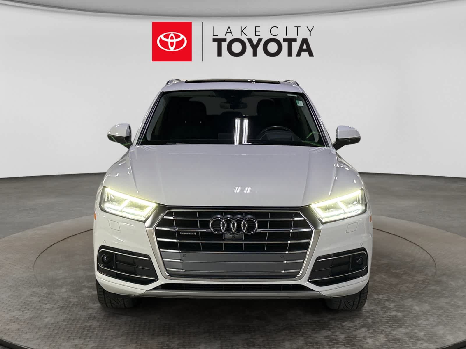 Used 2019 Audi Q5 Prestige w/ Prestige Package AWD/4WD image 14