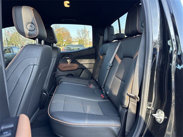 Used 2025 GMC Canyon AT4 w/ Nightfall Edition image 28