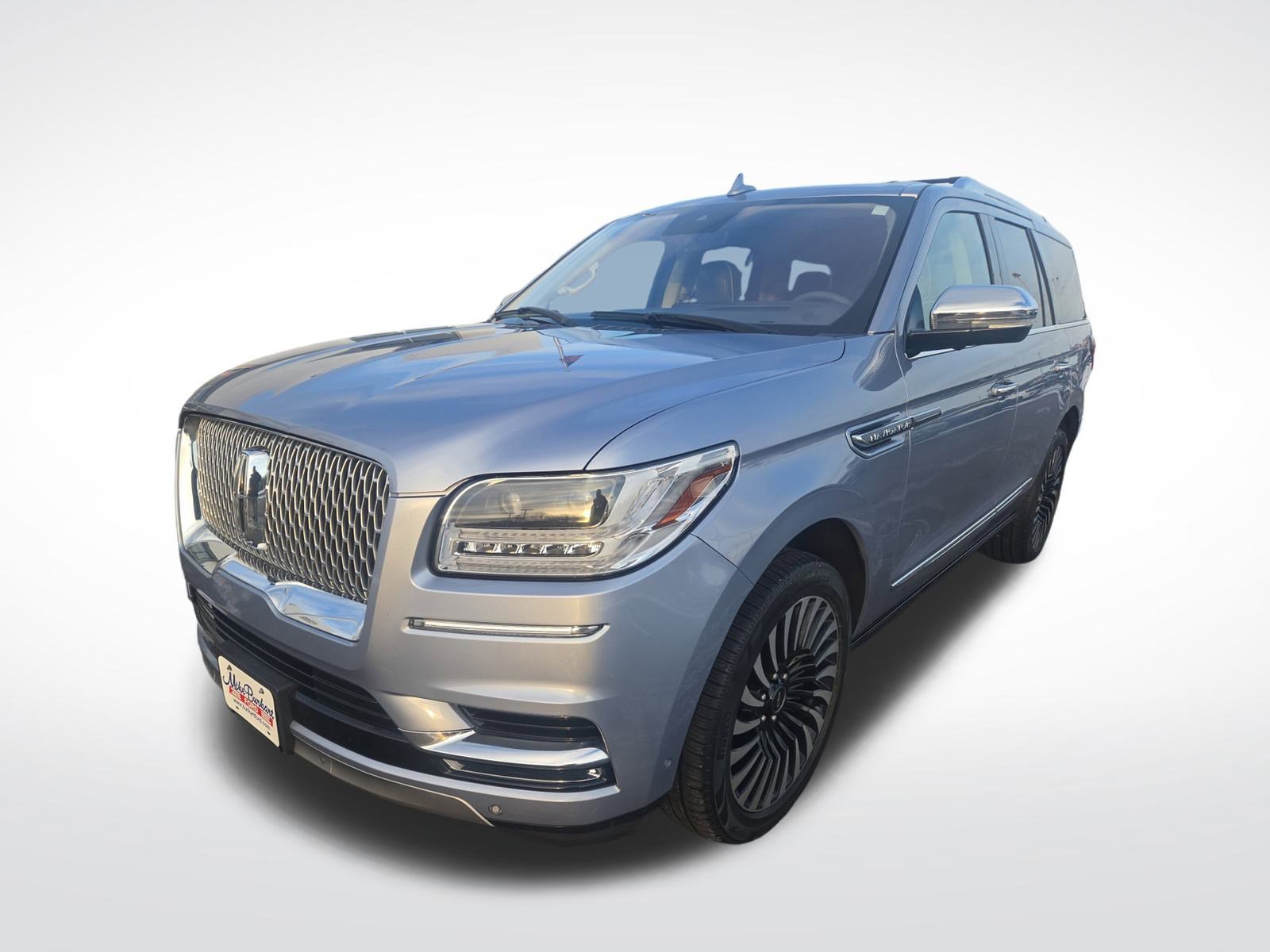 Used 2019 Lincoln Navigator Black Label w/ Cargo Package image 2