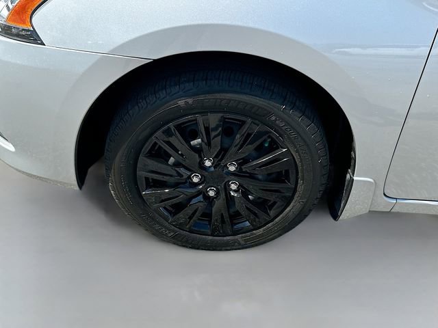 Used 2015 Nissan Sentra SV image 28