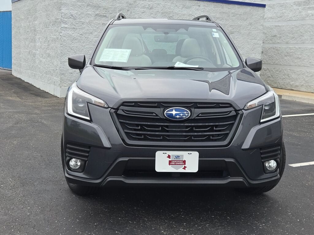 Certified 2023 Subaru Forester Premium AWD/4WD image 4