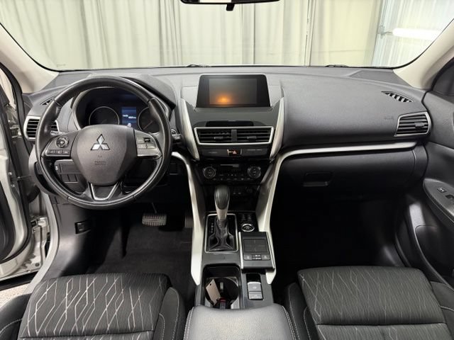 Used 2020 Mitsubishi Eclipse Cross SE AWD/4WD image 12