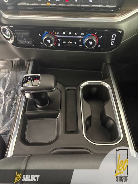 Used 2022 Chevrolet Silverado 1500 RST w/ Z71 Off-Road Package AWD/4WD image 17