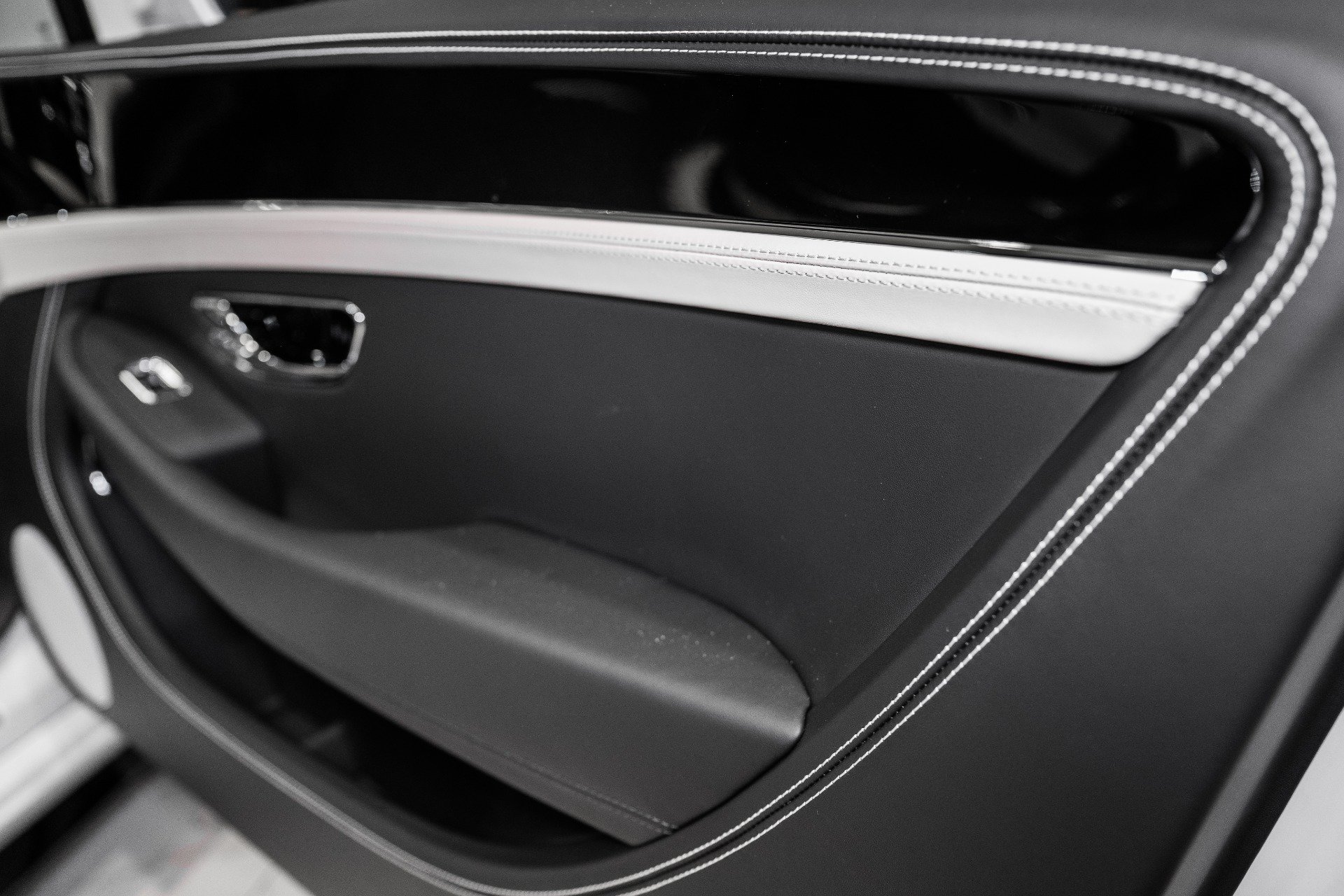 New 2026 Bentley Continental GT S AWD/4WD image 46