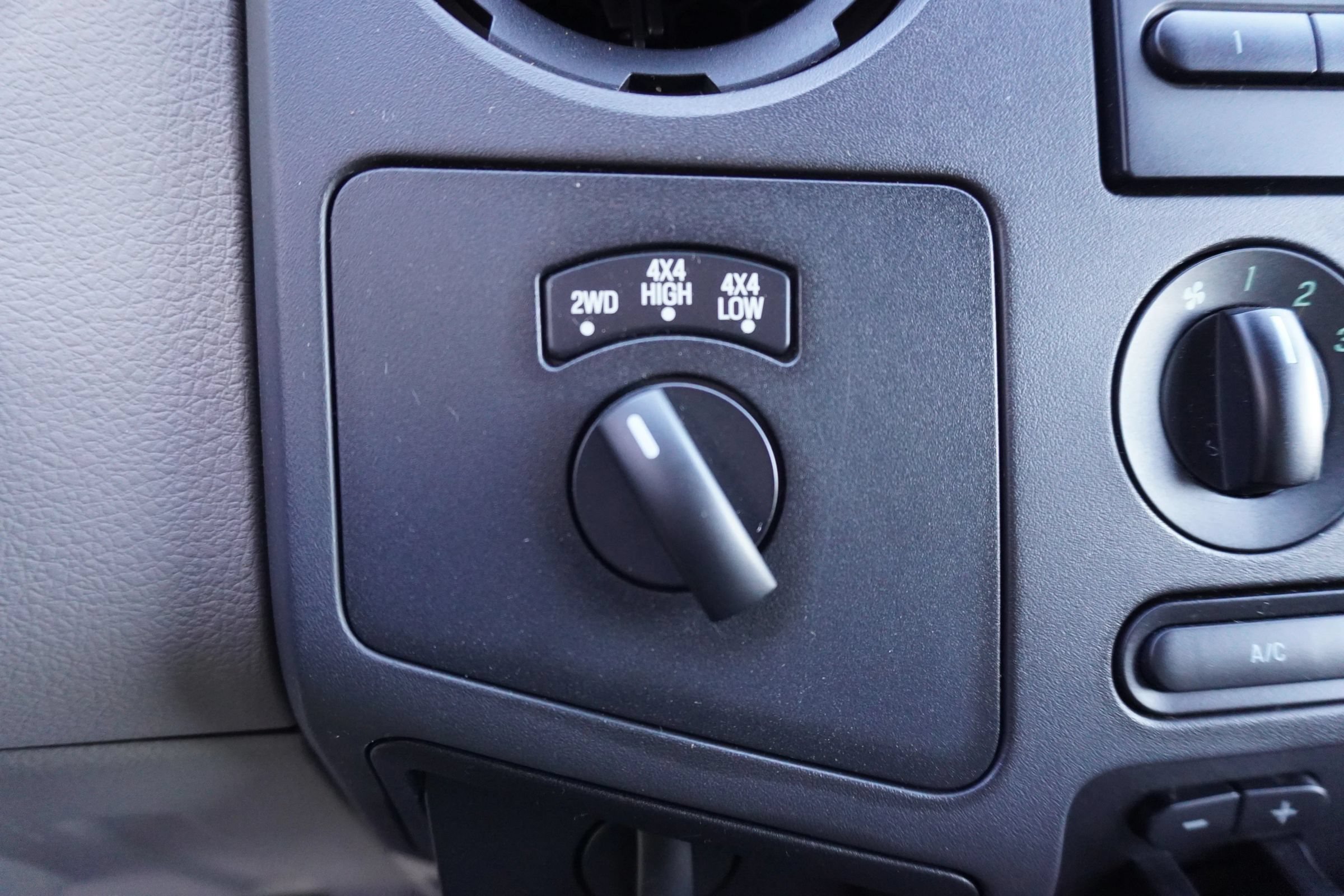 Used 2010 Ford F350 XL AWD/4WD image 19
