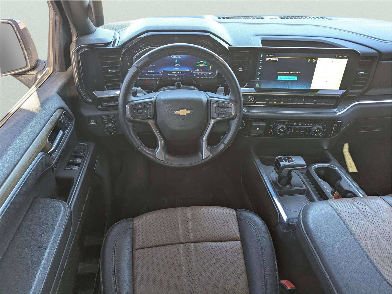 Used 2025 Chevrolet Silverado 1500 High Country AWD/4WD image 21